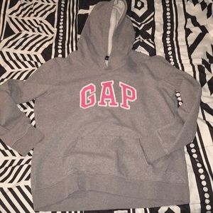 GAP Sweatshirt